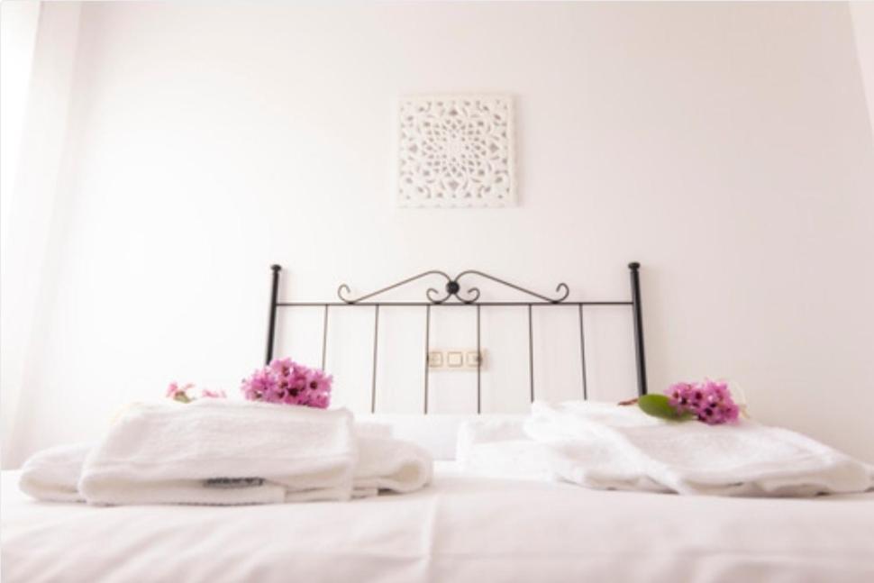 Hostal San Cristobal en Pontedeume Buitenkant foto