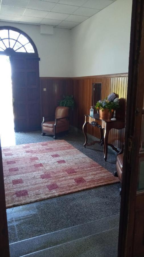 Hostal San Cristobal en Pontedeume Buitenkant foto