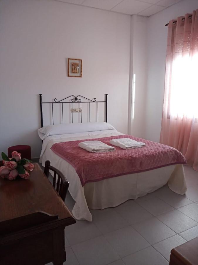 Hostal San Cristobal en Pontedeume Buitenkant foto